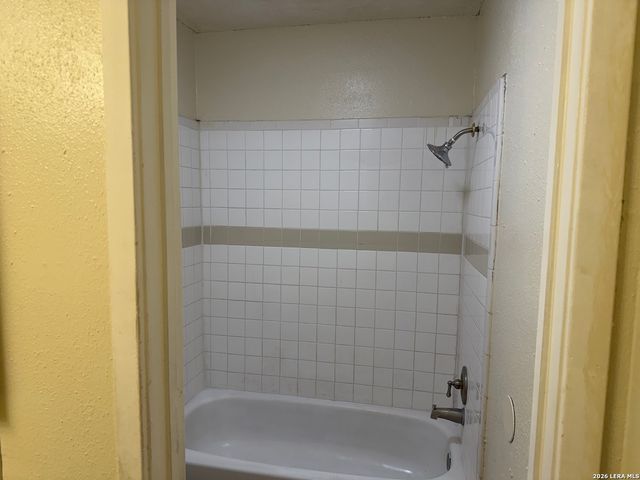 9130 KINGS HBR, San Antonio, TX 78242