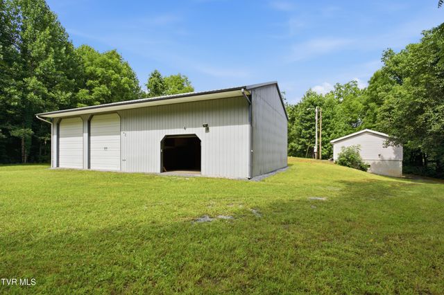 125 Dale Blevins Lane, Roan Mountain, TN 37687