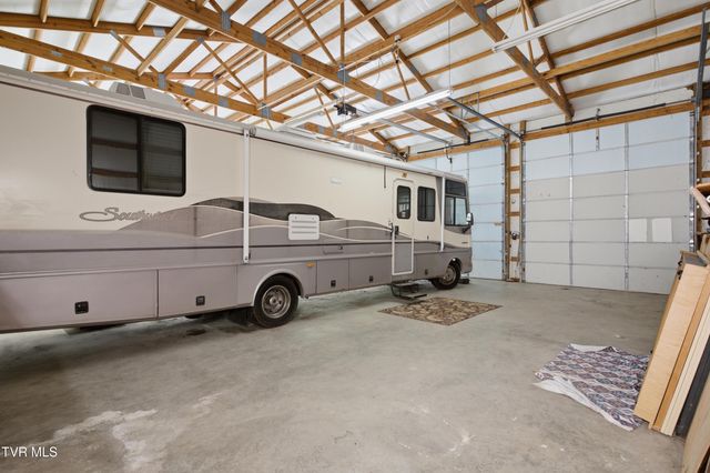 125 Dale Blevins Lane, Roan Mountain, TN 37687