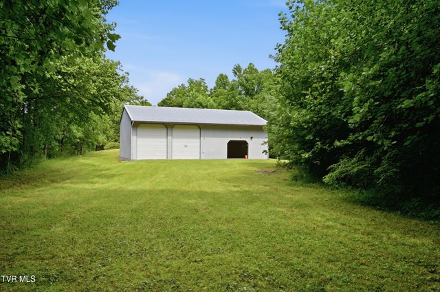 125 Dale Blevins Lane, Roan Mountain, TN 37687