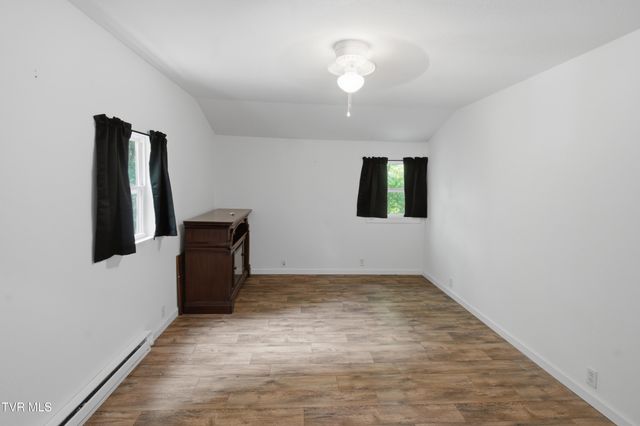 125 Dale Blevins Lane, Roan Mountain, TN 37687