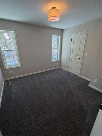 1141 Pinewood Trail, New Richmond, WI 54017