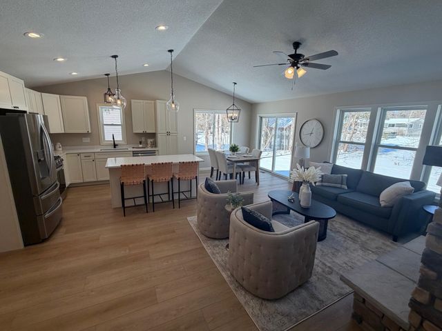 1141 Pinewood Trail, New Richmond, WI 54017