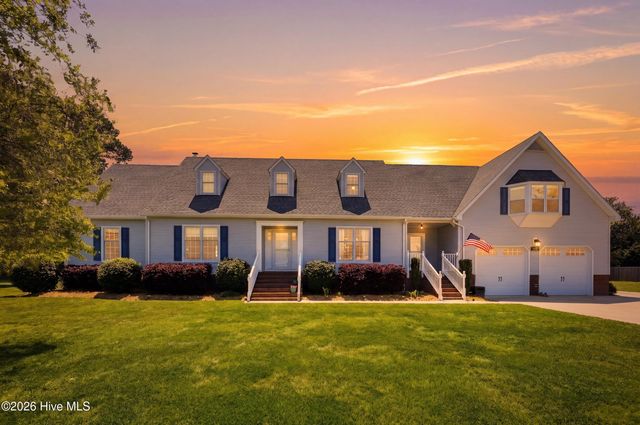 215 Bayshore Drive, Elizabeth City, NC 27909