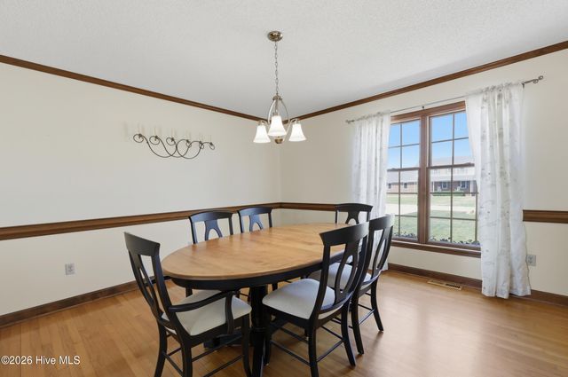 215 Bayshore Drive, Elizabeth City, NC 27909