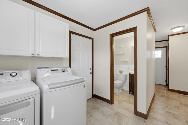 215 Bayshore Drive, Elizabeth City, NC 27909