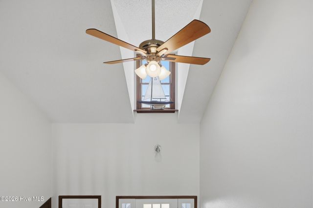 215 Bayshore Drive, Elizabeth City, NC 27909