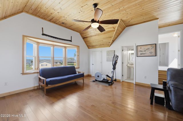215 Bayshore Drive, Elizabeth City, NC 27909