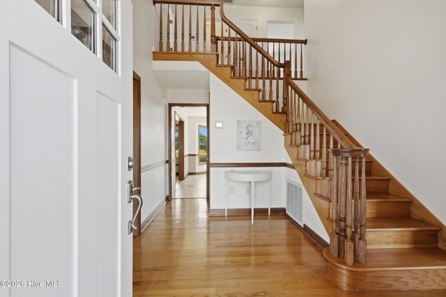 215 Bayshore Drive, Elizabeth City, NC 27909