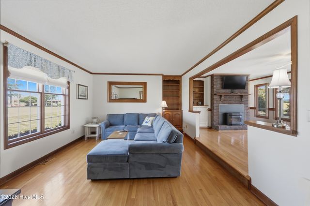 215 Bayshore Drive, Elizabeth City, NC 27909
