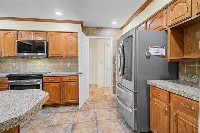 10619 Frederick Pike, Butler Twp, OH 45377