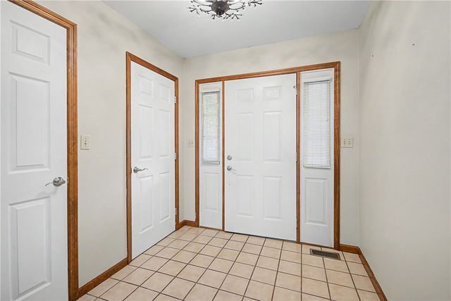 10619 Frederick Pike, Butler Twp, OH 45377