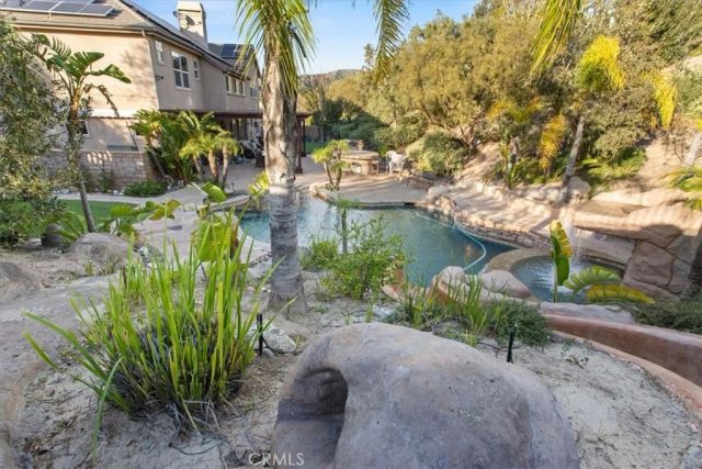 3308 Crosspointe Court, Simi Valley, CA 93065