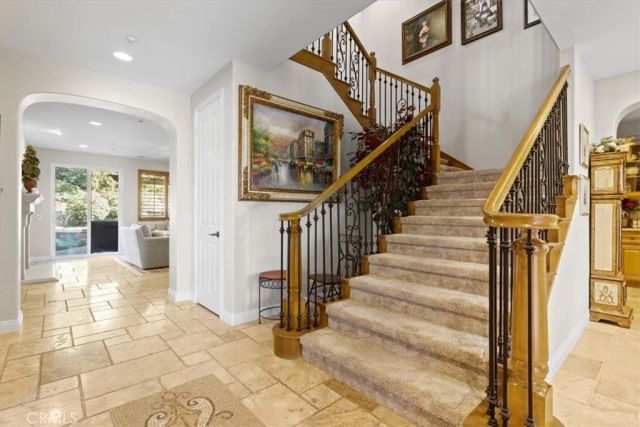 3308 Crosspointe Court, Simi Valley, CA 93065