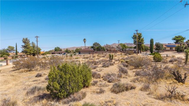 8804 Warren Vista Avenue, Yucca Valley, CA 92284