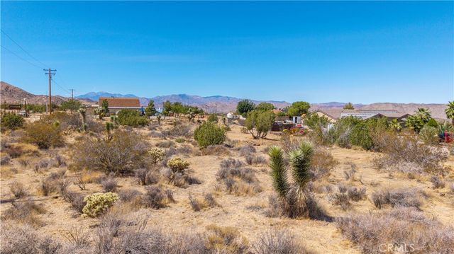 8804 Warren Vista Avenue, Yucca Valley, CA 92284