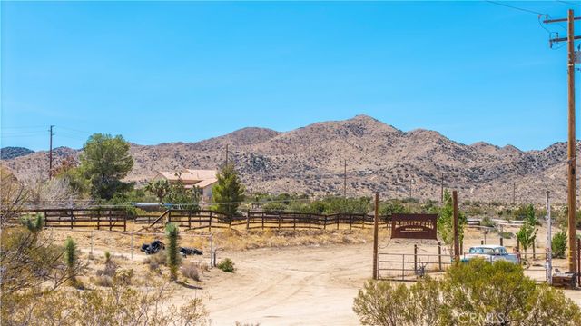 8804 Warren Vista Avenue, Yucca Valley, CA 92284