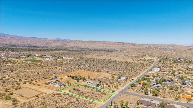 8804 Warren Vista Avenue, Yucca Valley, CA 92284