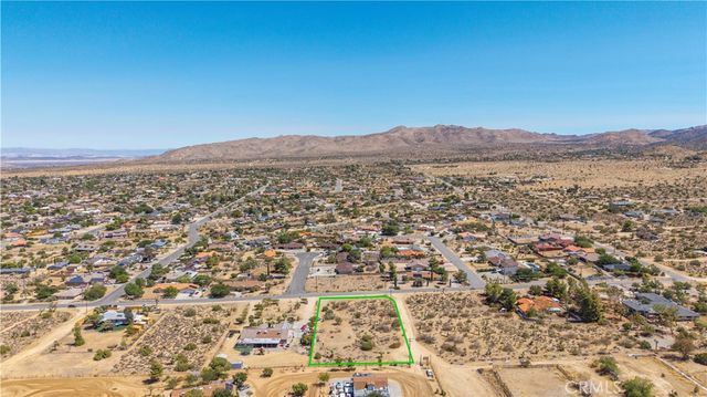 8804 Warren Vista Avenue, Yucca Valley, CA 92284