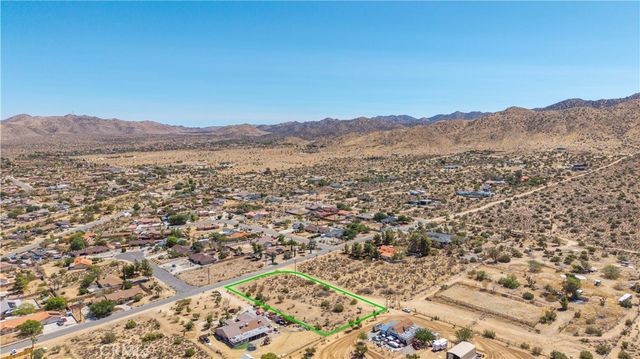 8804 Warren Vista Avenue, Yucca Valley, CA 92284