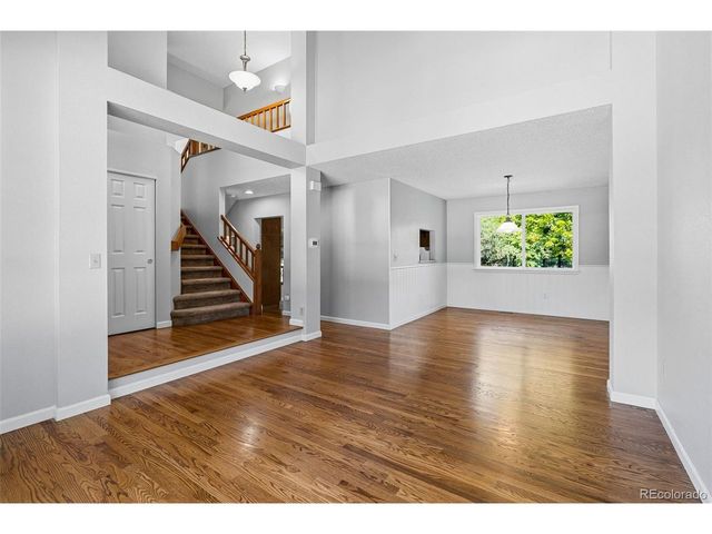 10207 Feldspar Ct, Parker, CO 80134