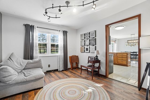 4195 Schirtzinger Road, Hilliard, OH 43026