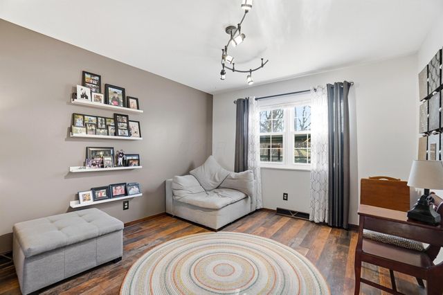 4195 Schirtzinger Road, Hilliard, OH 43026