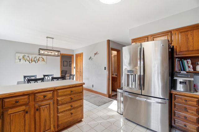 4195 Schirtzinger Road, Hilliard, OH 43026