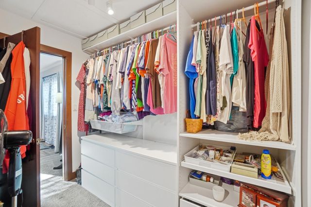 4195 Schirtzinger Road, Hilliard, OH 43026