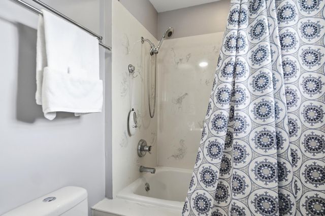 4195 Schirtzinger Road, Hilliard, OH 43026