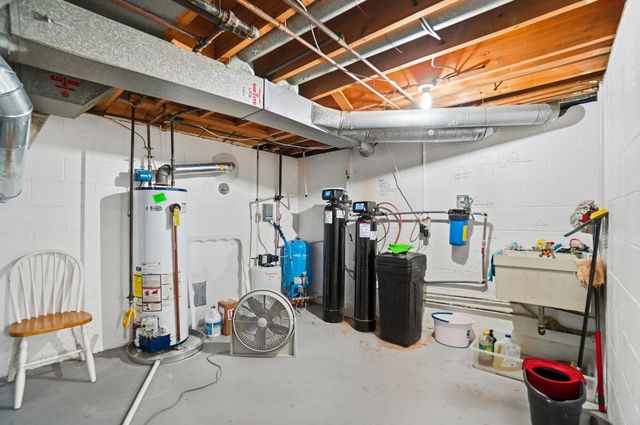 4195 Schirtzinger Road, Hilliard, OH 43026