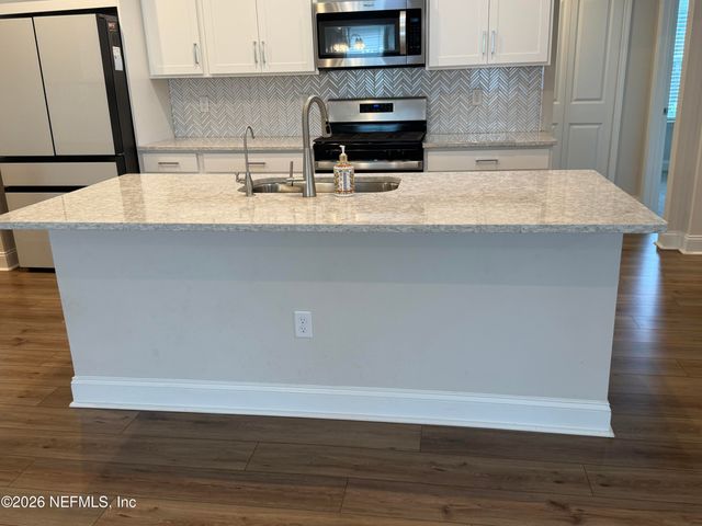 12011 ELDERBANK Drive, Jacksonville, FL 32256