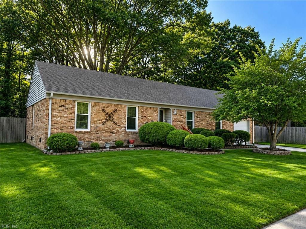 2728 Blacksmith TRL, Chesapeake, VA 23322
