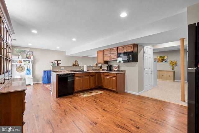 22335 NEWCUT RD, Clarksburg, MD 20871