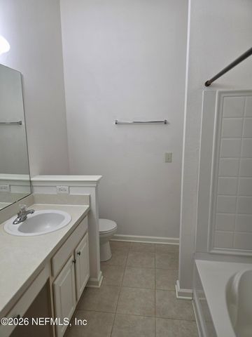 5717 PARKSTONE CROSSING Drive, Jacksonville, FL 32258