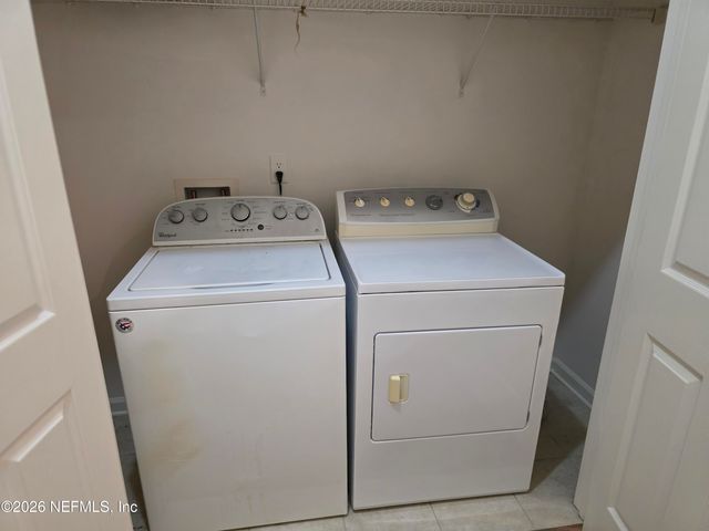 5717 PARKSTONE CROSSING Drive, Jacksonville, FL 32258