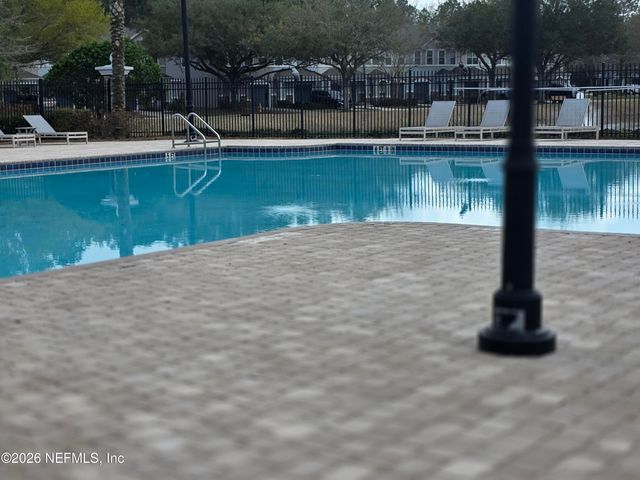 5717 PARKSTONE CROSSING Drive, Jacksonville, FL 32258