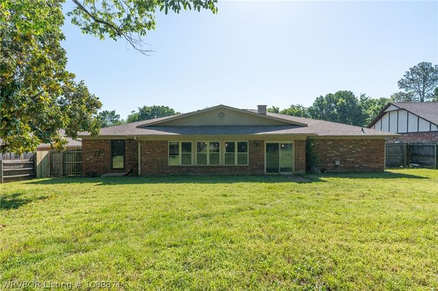 3016 Windrift Cove, Fort Smith, AR 72903