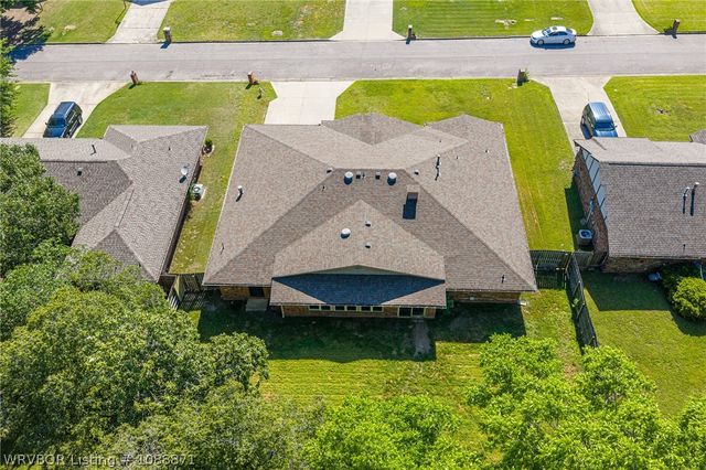 3016 Windrift Cove, Fort Smith, AR 72903