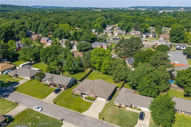 3016 Windrift Cove, Fort Smith, AR 72903