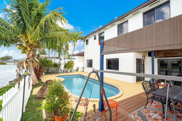 22542 SW 103rd Ct, Cutler Bay, FL 33190