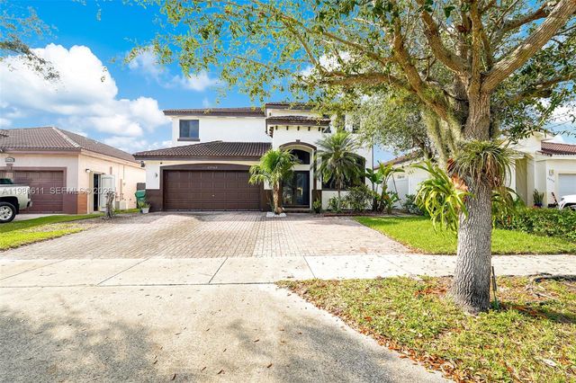 22542 SW 103rd Ct, Cutler Bay, FL 33190