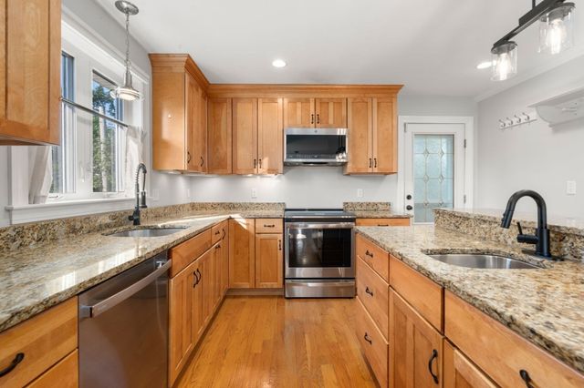 8 Concord Terrace 8, Framingham, MA 01702