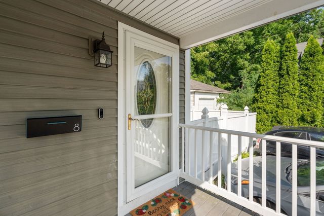 8 Concord Terrace 8, Framingham, MA 01702