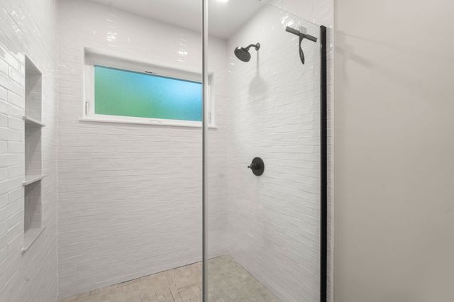 8 Concord Terrace 8, Framingham, MA 01702