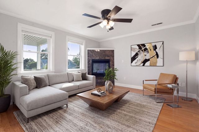 8 Concord Terrace 8, Framingham, MA 01702