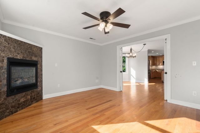 8 Concord Terrace 8, Framingham, MA 01702