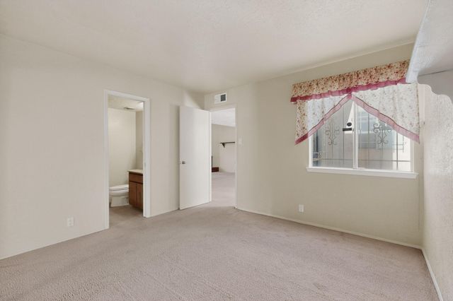 34 Casa Hermosa Drive NE, Albuquerque, NM 87112