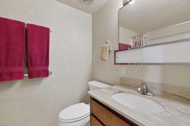 34 Casa Hermosa Drive NE, Albuquerque, NM 87112