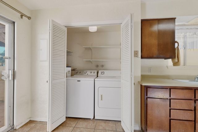 34 Casa Hermosa Drive NE, Albuquerque, NM 87112